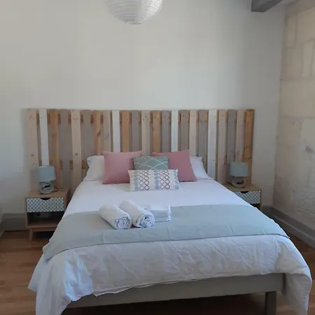 Le Vaillant, Appartement T2, Proche Gare, Hyper-Centre Et Marais, 1 A 2 Personnes, Wifi Bourges Exterior foto