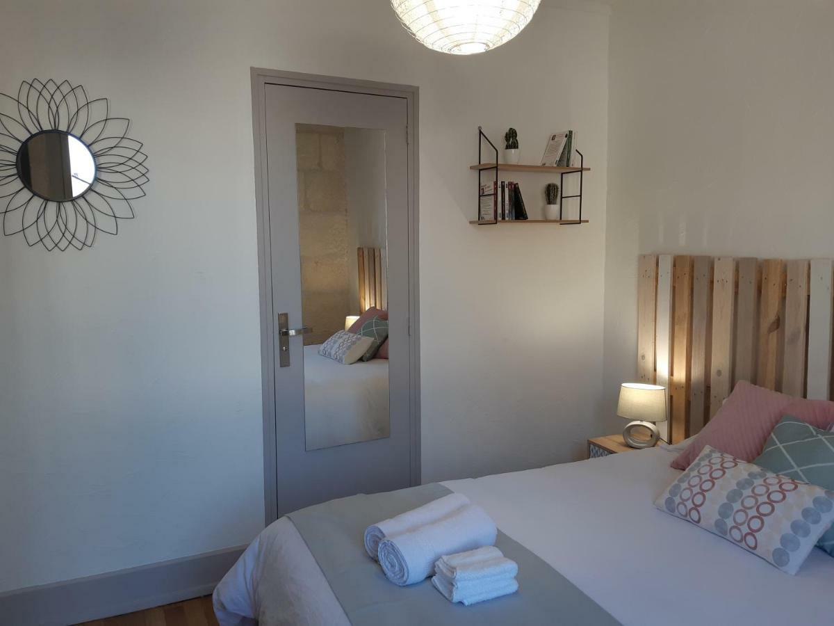 Apartment Le Vaillant, T2, Proche Gare, Hyper-centre Et Marais, 1 A 2 Personnes, Wifi Bourges